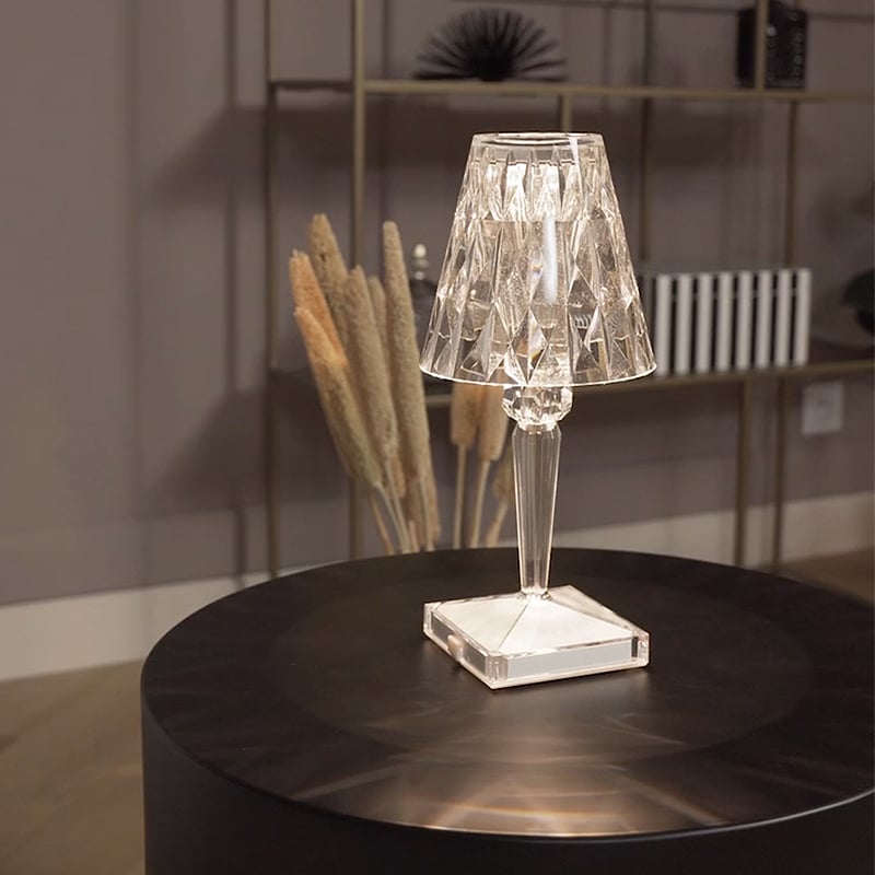 Lámpara LED de Sobremesa Diamond Regulable