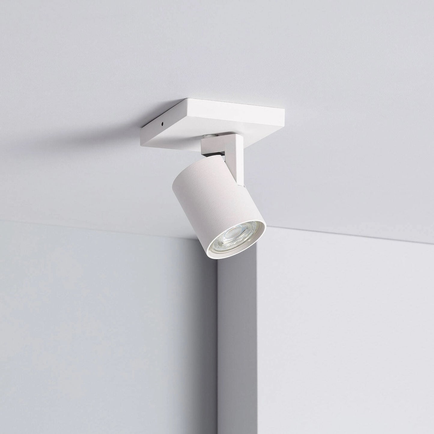 Foco Portalámparas de Superficie Direccionable de Aluminio Gylu para Bombilla GU10