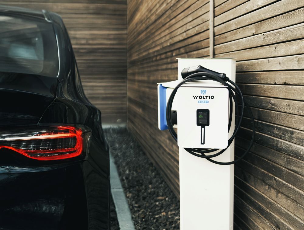 Cargador de Coche Eléctrico Woltio Plus – Marca Española con Control Inteligente y Monitorización por App