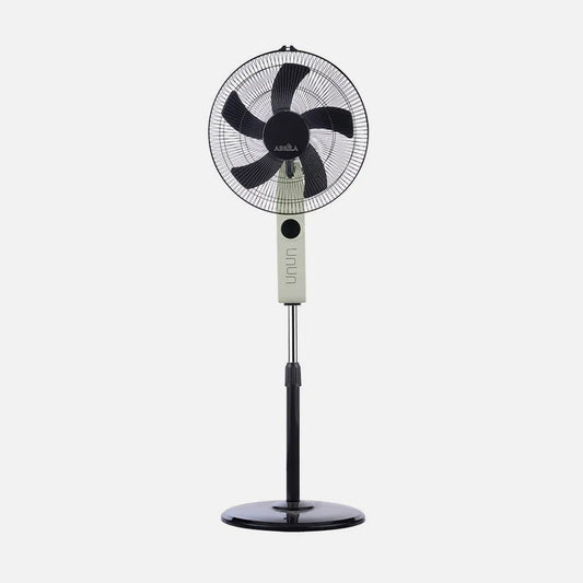 Ventilador De Pie Circus Beis/negro 3 velocidades 45w Regulable 43x40cm Oscilante 5 aspas c/ Remoto Y Temporizador